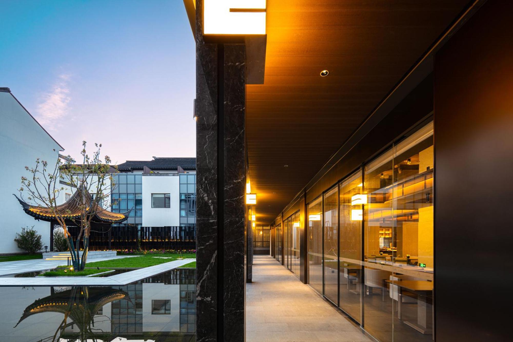Atour Hotel Suzhou Beisi Pagoda Taohuawu Street Dış mekan fotoğraf